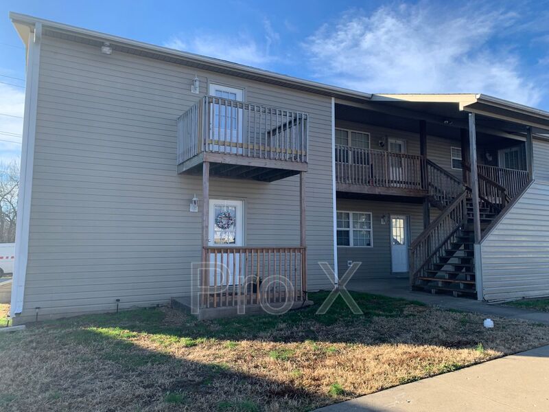 Joplin House: 4545 E. Zora