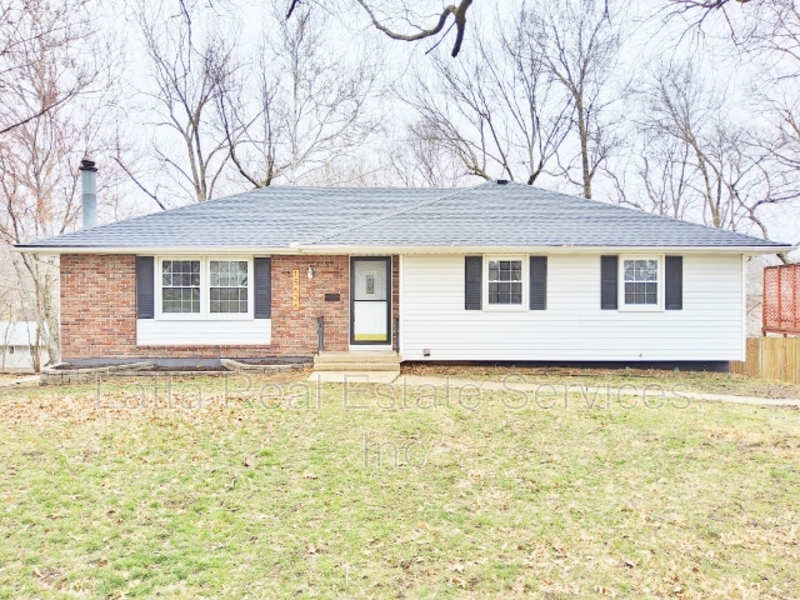 Request a Viewing for 15626 E 40th Terrace S, . Tenant Turner