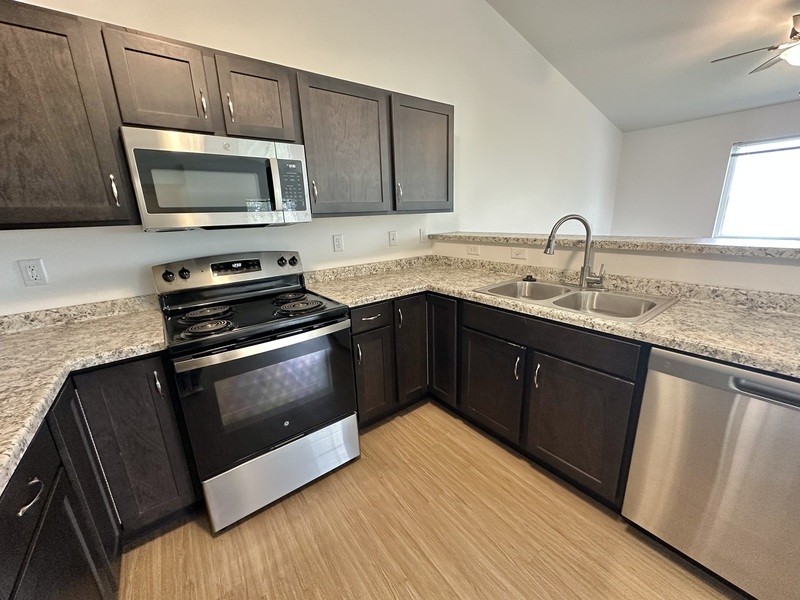 Lena Condo: Urban Loft - 303 North 3rd Street - 9