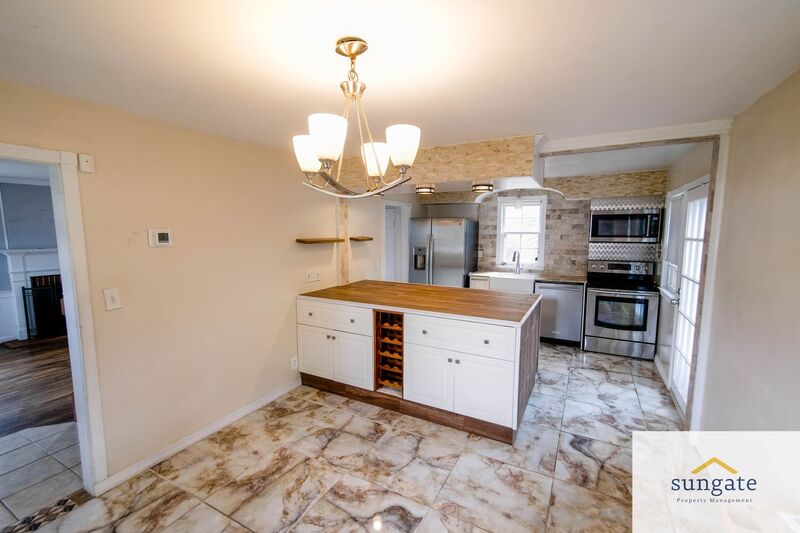 Baltimore House: 7023 Deerfield Rd