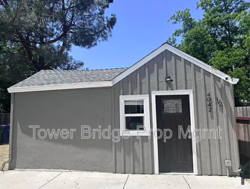 Sacramento Condo: 4042 1/2 43rd Street