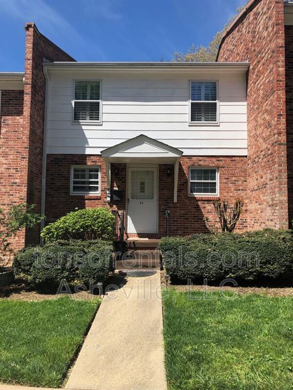 Hendersonville Townhome: 1409 Kensington Road B-2