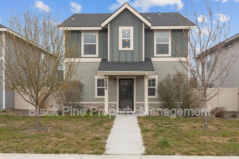 Boise House: 7684 S Seabreeze Way