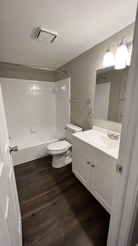 Dearborn Heights Condo: 23700 W. Warren Ave. - 7461