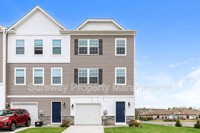 Sicklerville Townhome: 204 Sandy Ridge Rd
