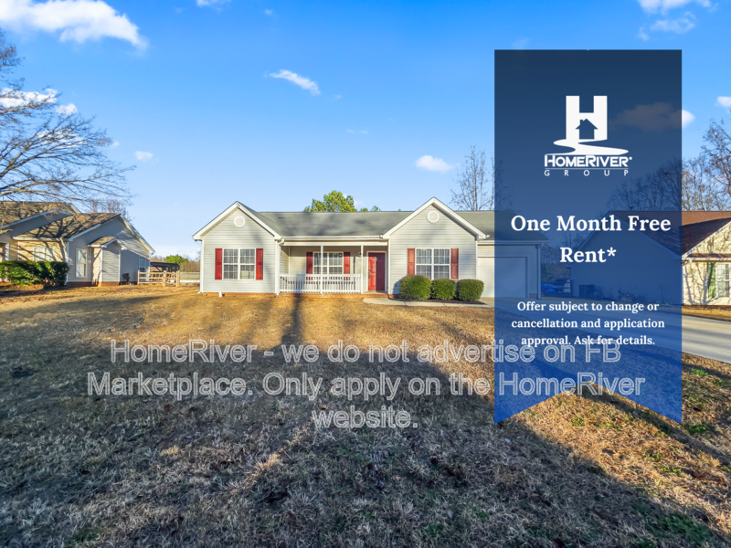 Matthews House: 627 White Oak Ln