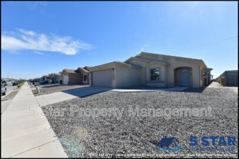 Horizon City House: 13744 Flora Vista Avenue !!