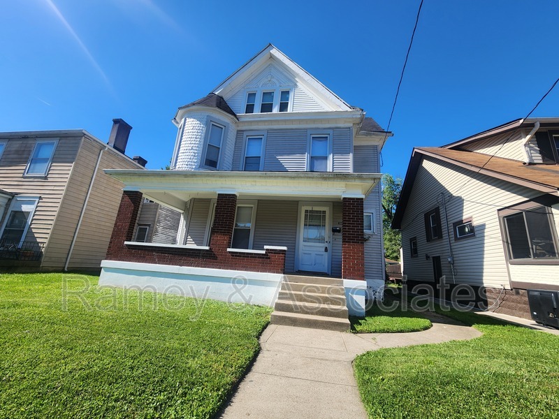 Louisville Condo: 1842 Bolling Ave