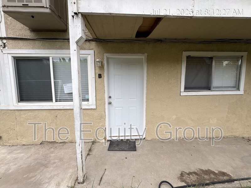 Visalia Condo: 315 NE 3rd