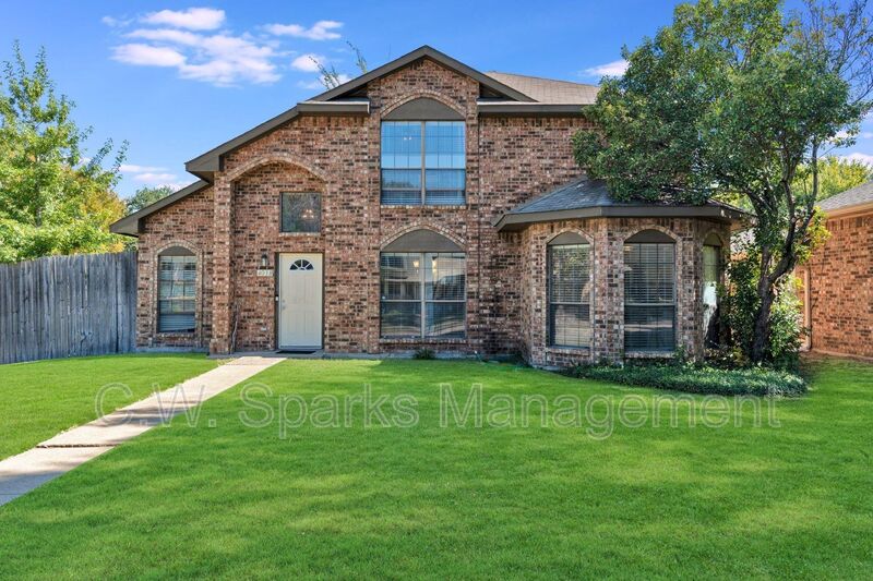 Rowlett House: 4018 Smartt Street