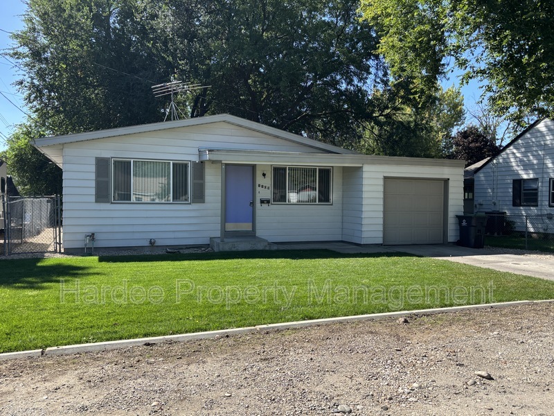 Boise House: 1109 W Dundee St