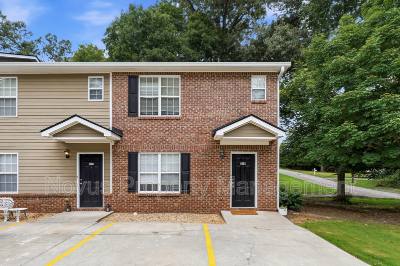 Bremen Condo: 515 Lawson Street