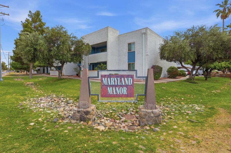 Glendale House: 4608 W. Maryland Ave.