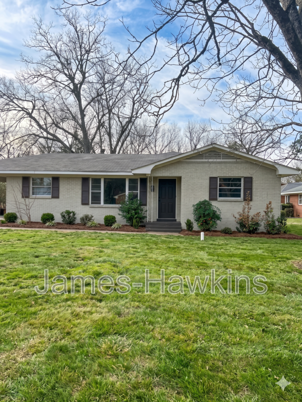 Montgomery House: 1388 Adrian Lane