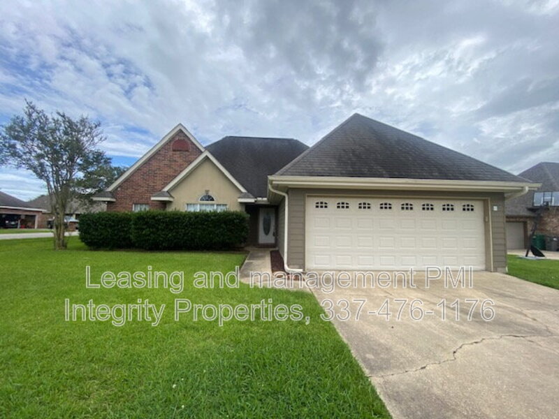 Youngsville House: 101 Seneca Circle