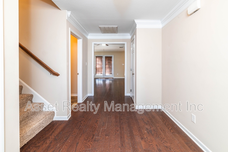 Knoxville House: 7333 Calla Crossing Lane