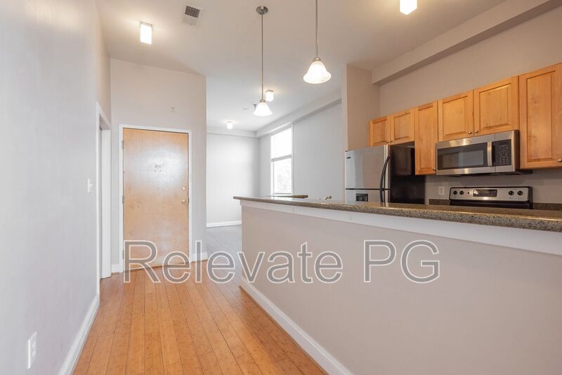 Richmond Condo: 1414 W Marshall St