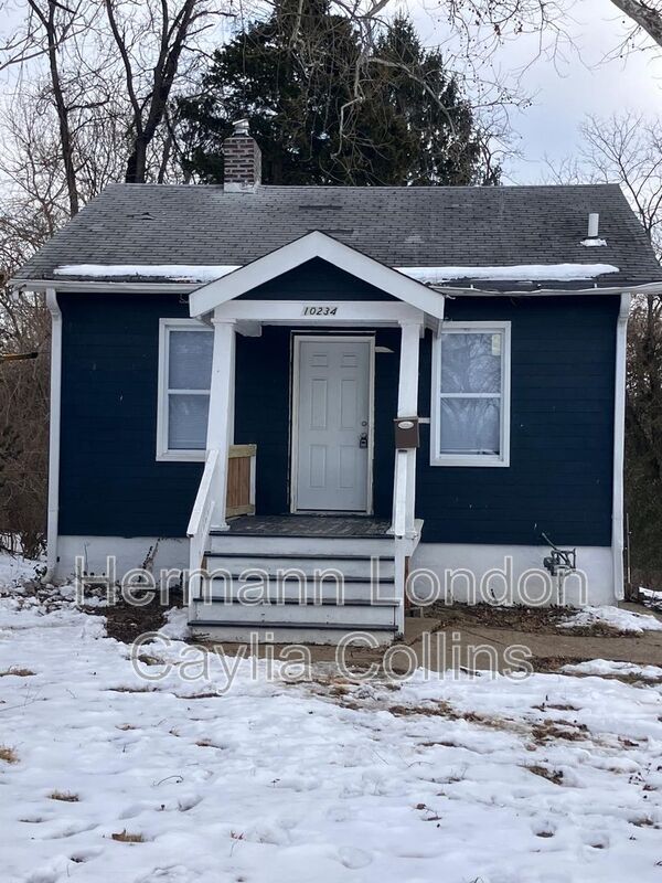 Saint Louis House: 10234 Toelle Ln