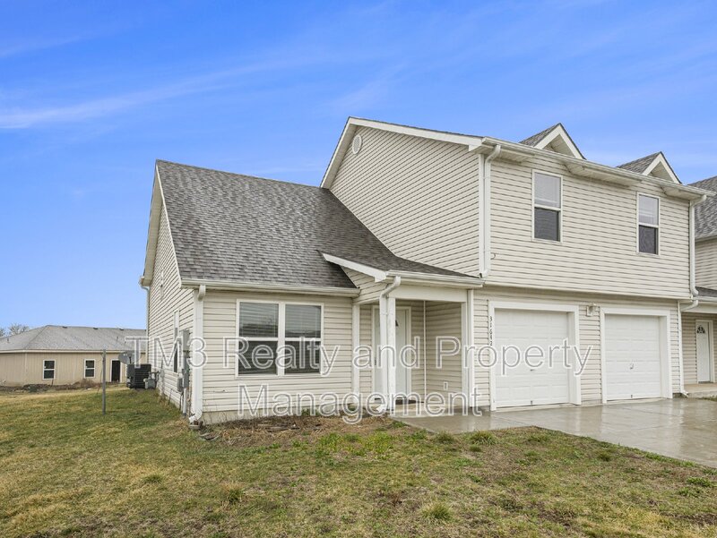 Gardner Condo: 31632 West 174th Street