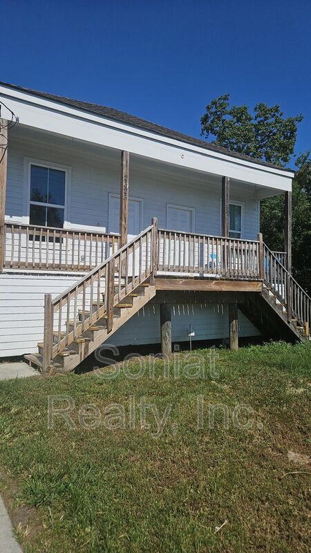 New Orleans House: 2323 Abundance Street