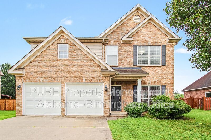 Helena House: 963 Old Cahaba Drive