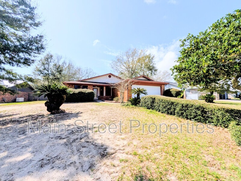 Pensacola House: 2009 Coral Street