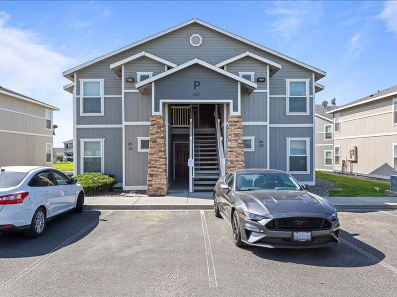 Pasco Condo: 6405 Chapel Hill Blvd.