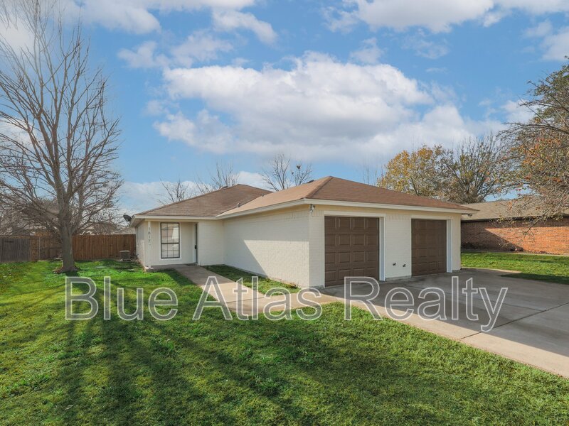 Fort Worth Condo: 1817 San Rafael Street