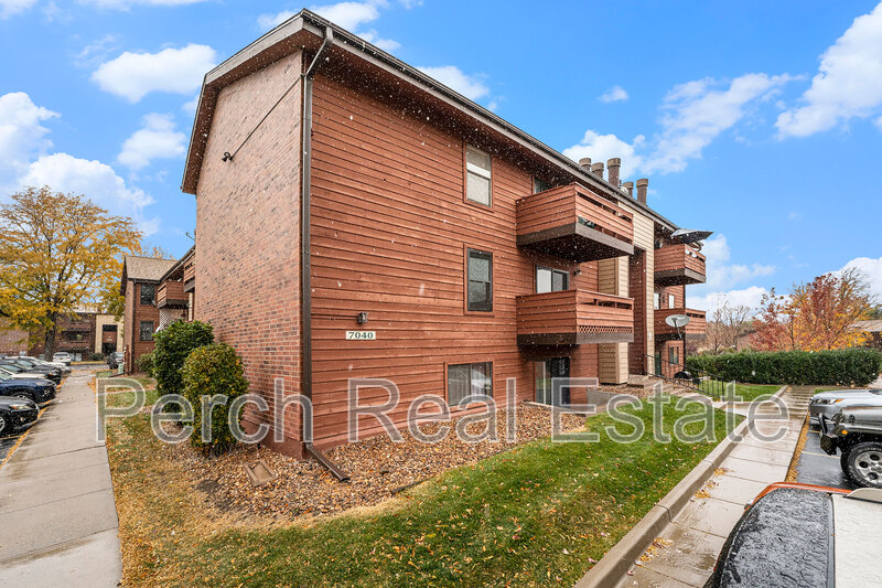 Lakewood Condo: 7040 West 20th Avenue #208