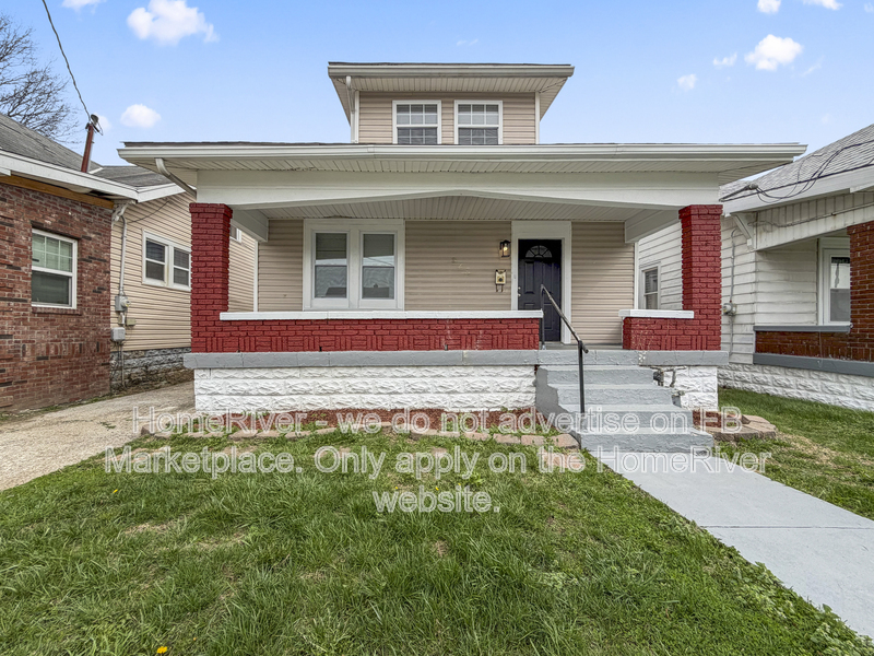 Louisville House: 823 S 38th St