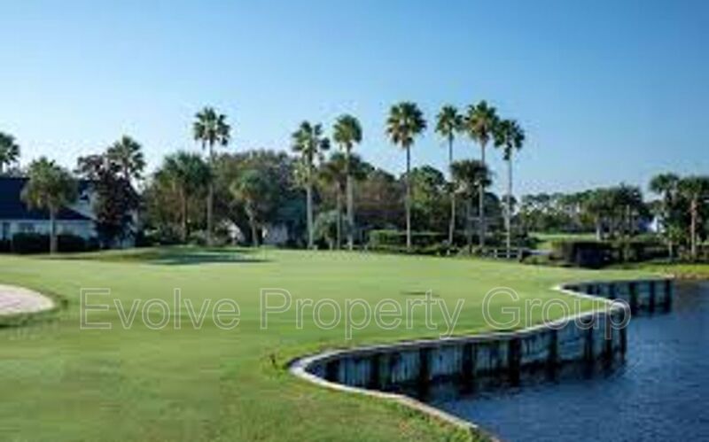 St Augustine House: 822 Summer Bay Dr