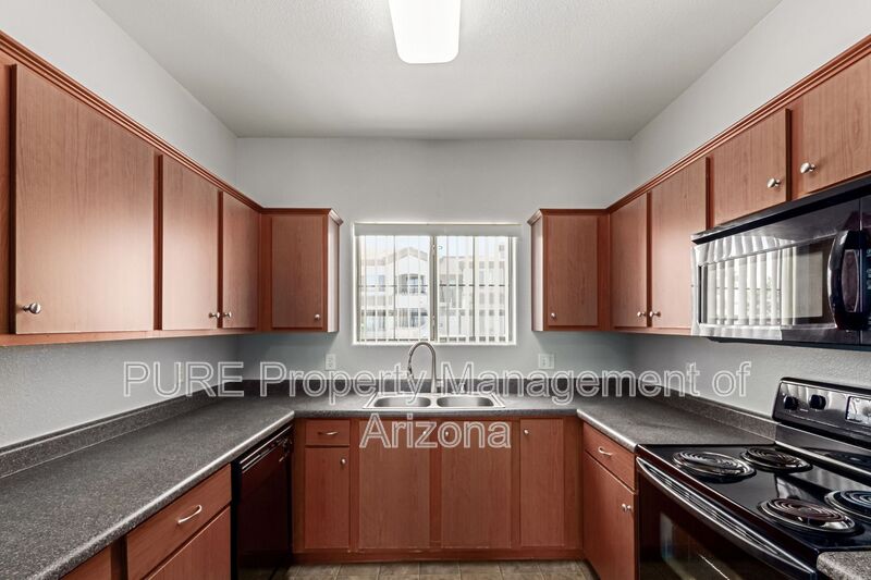 Mesa Condo: 1941 S Pierpont