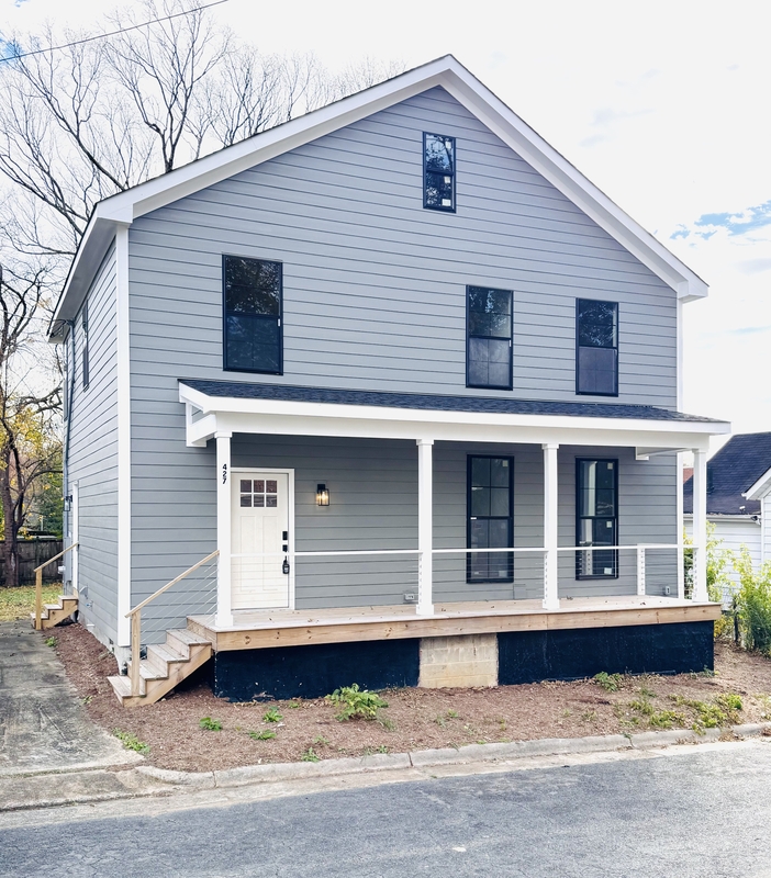 Durham House: 427 Lakeland Street