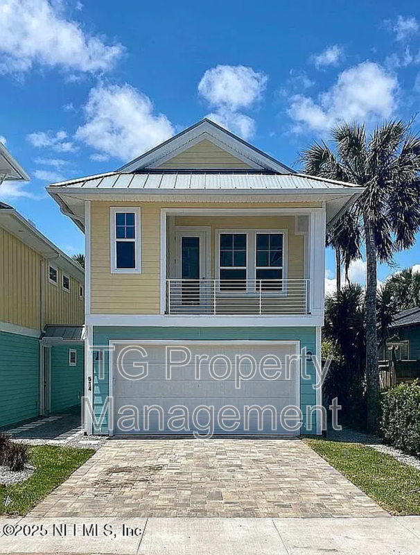 Jacksonville Beach House: 514 2nd St S