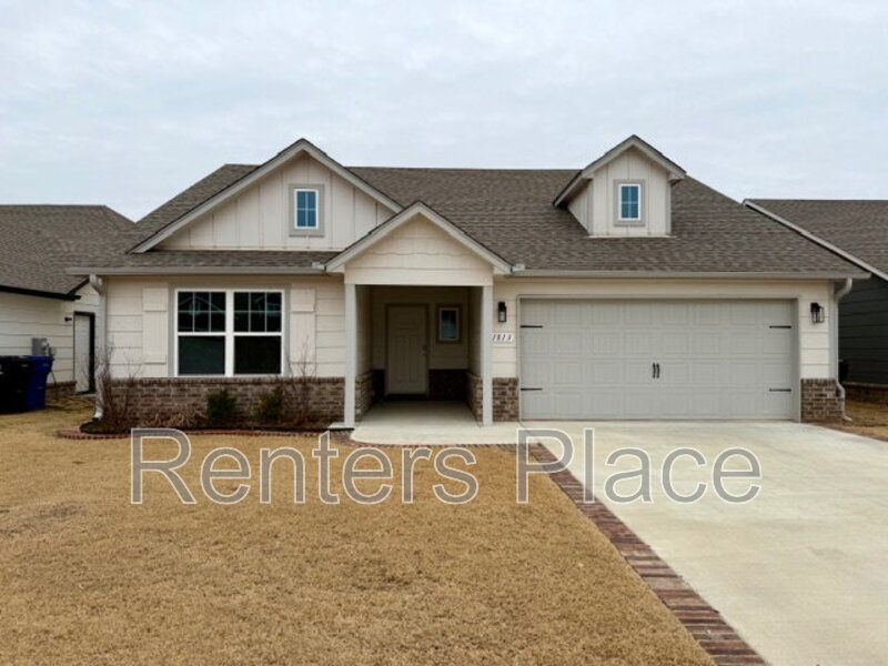 Broken Arrow House: 1813 E. Van Buren PL.