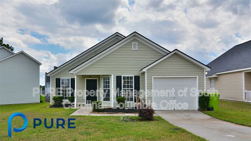 Columbia House: 418 Legend Oaks Dr