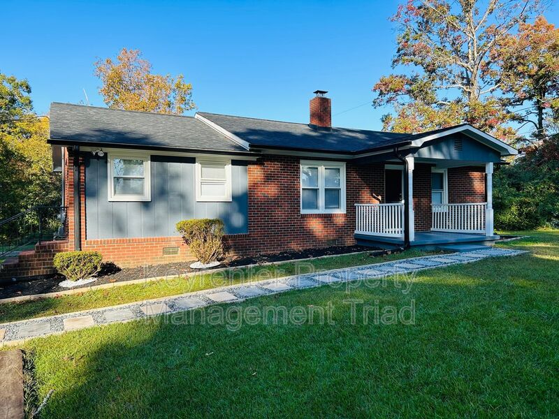 Trinity House: 5087 Meadowbrook Dr