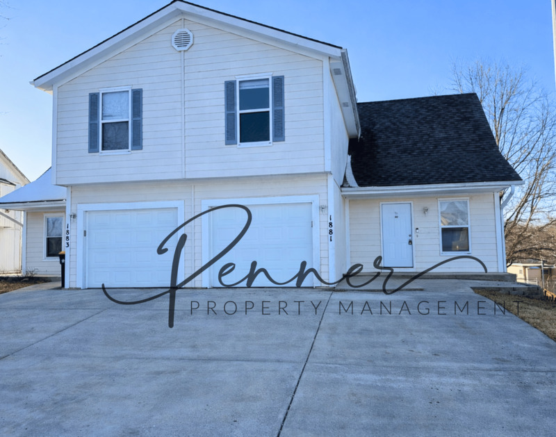 Liberty House: 1881 Chickadee Drive