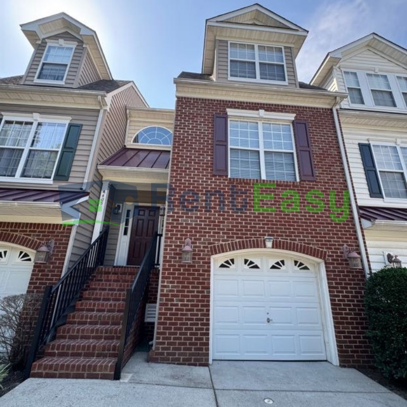 Virginia Beach House: 4405 Harlesden Drive