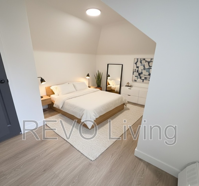 Toronto House: 62 Triller Avenue