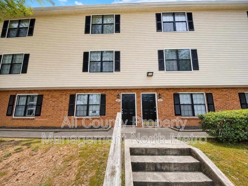 Snellville Townhome: 3054 Destin Circle