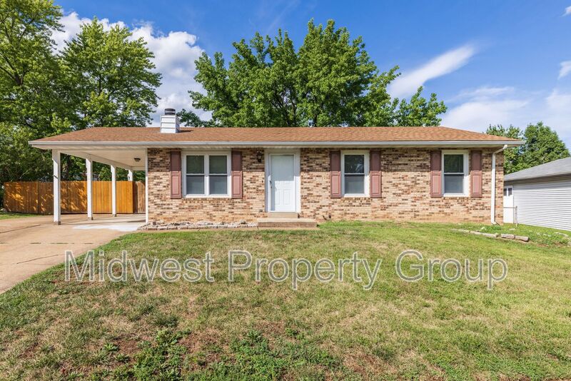 Florissant House: 2461 Spikewood Court