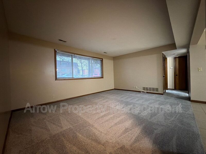 Lincoln Condo: 3831 South 46th Street