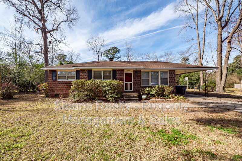 North Charleston House: 5289 Hartford Cir