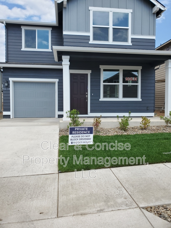 Springfield House: 5230 Holly Street