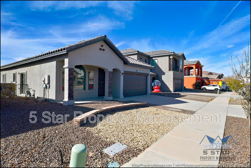 El Paso House: 781 Croxdale Street !!