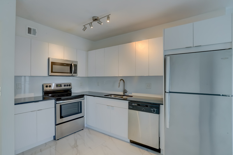 Fort Lauderdale Condo: 2140 NE 56th St