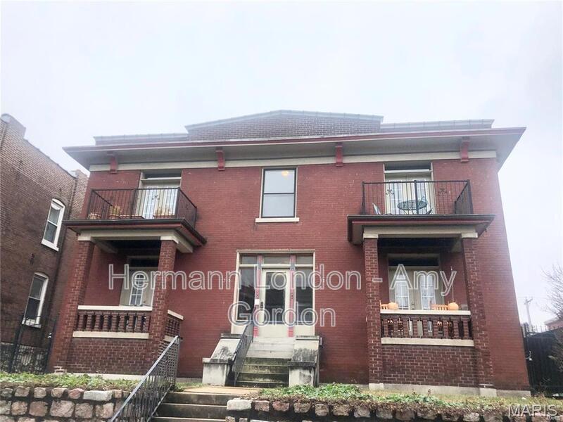 Saint Louis Condo: 3918 Flad Avenue