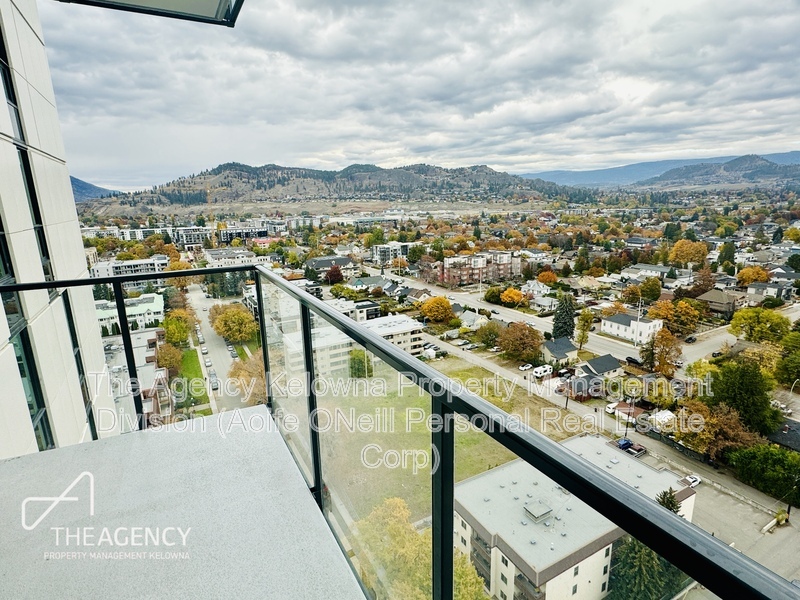 Kelowna Condo: 1488 Bertram Street