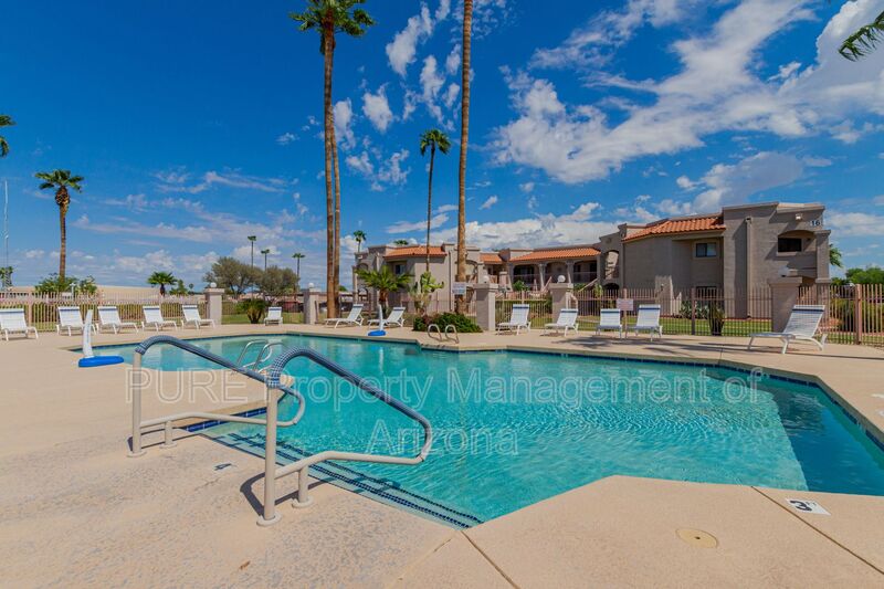 Peoria House: 9151 W Greenway Rd 152